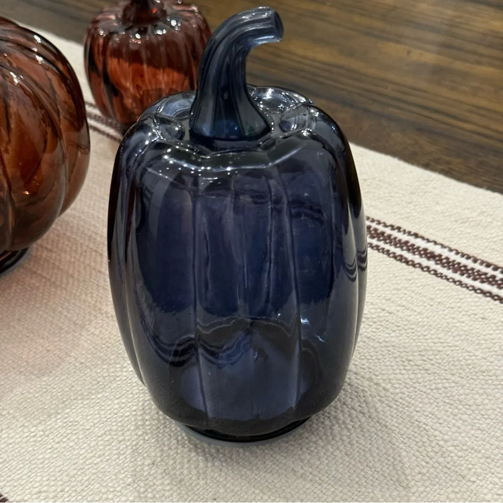 Bulleyes Navy Blue Glass Pumpkins 🎃 Decor